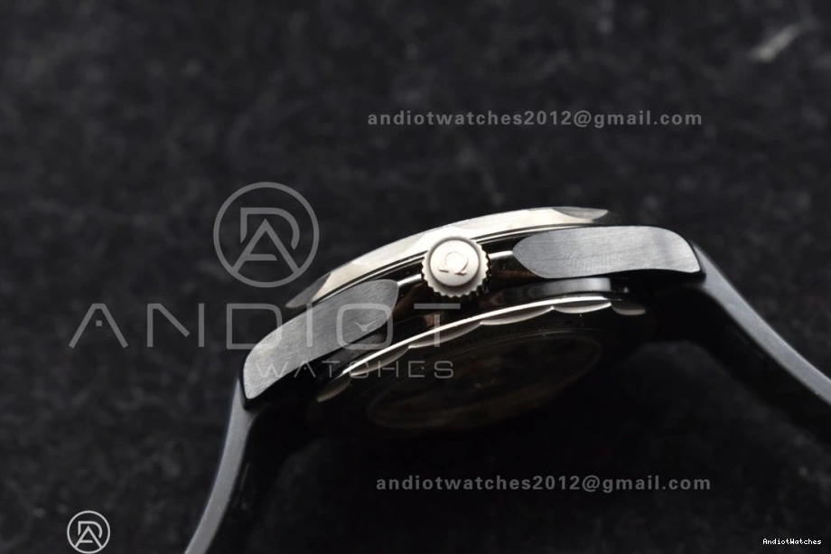 1081 Black PVD on Dial Edition 300M Strap VSF Diver Seamaster Black GoAnywhere Best A Rubber 0811